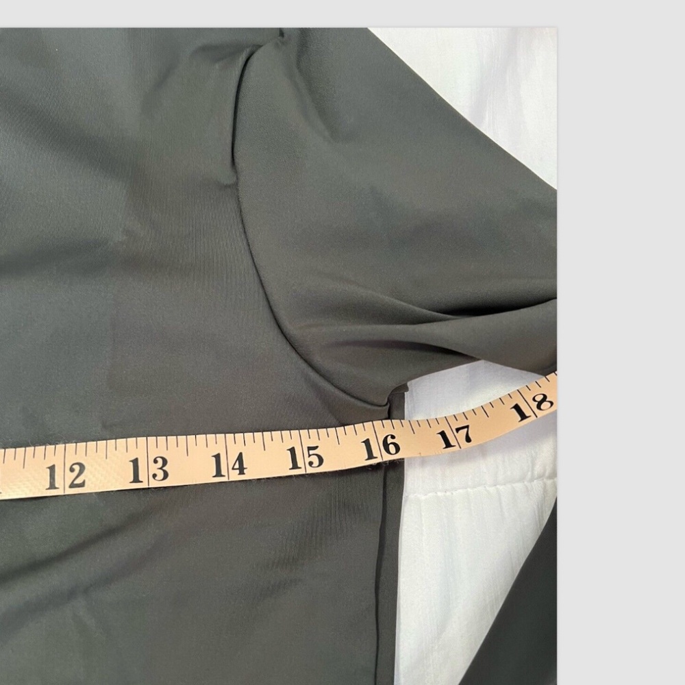 YZY Yeezy Gap Women’s Second Skin Long Sleeve Grey Size Medium New - Picture 3 of 6